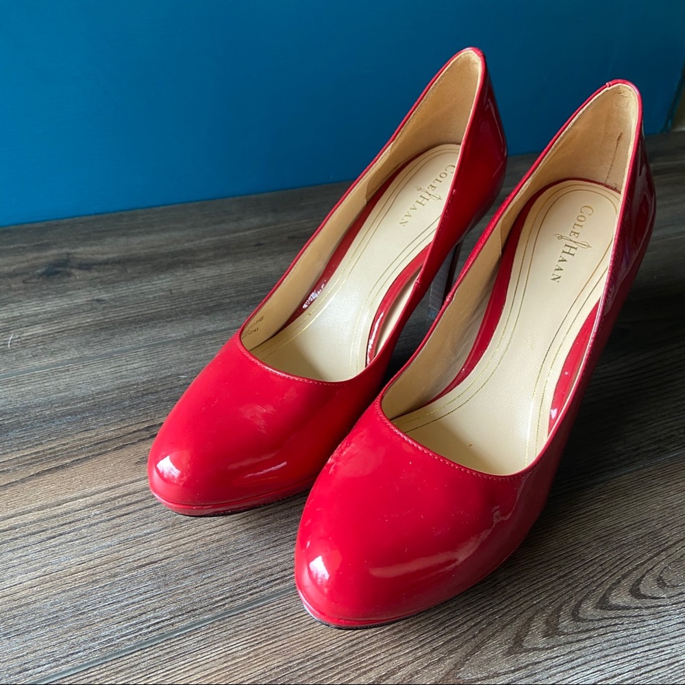 Cole Haan Nike air Round toe pumps